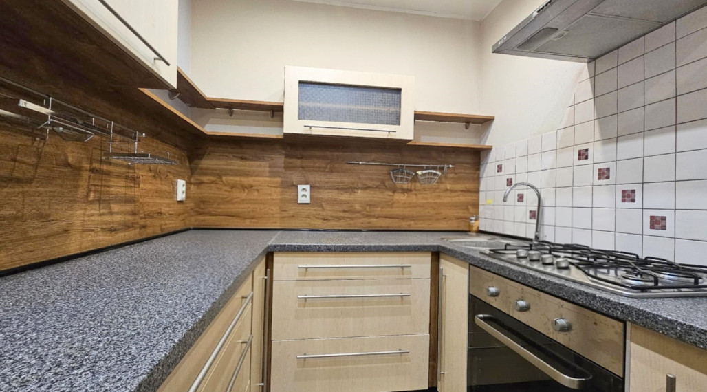 1,5 - IZBOVÝ BYT KOŠICE - TERASA / GUDERNOVA