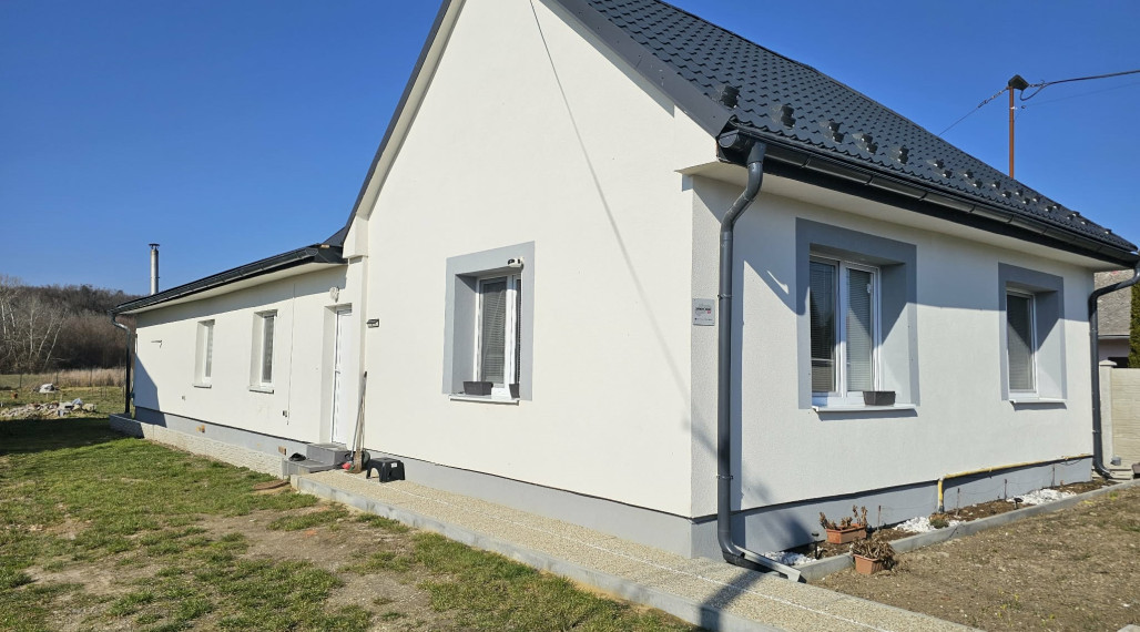 RODINNÝ DOM ÚBREŽ