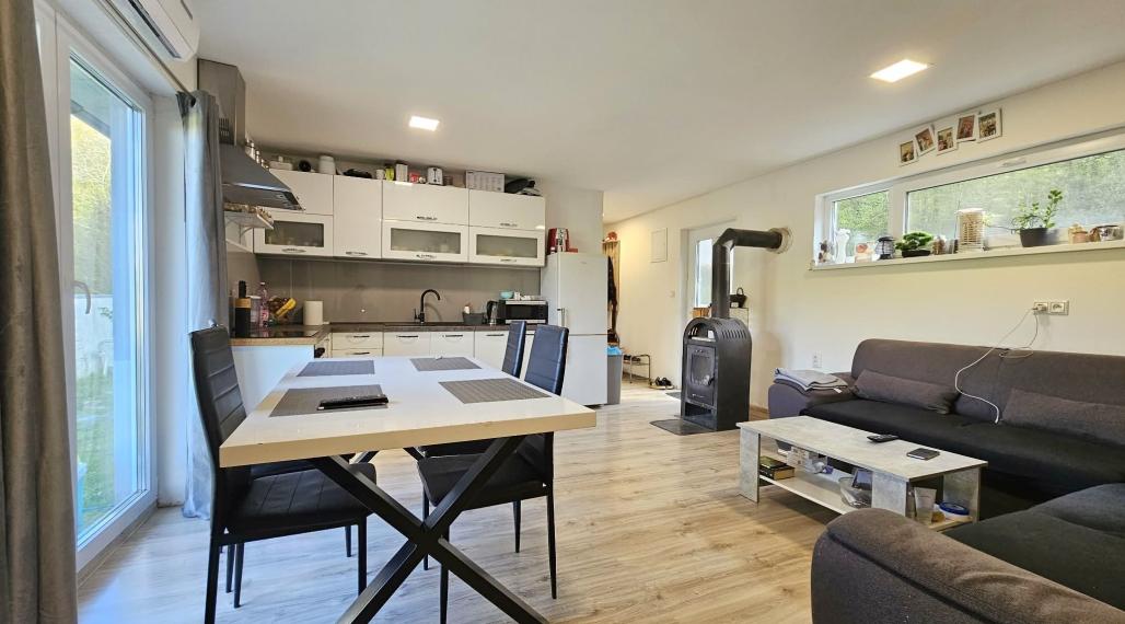 4 - IZBOVÝ RODINNÝ DOM / VEĽKÝ ŠARIŠ - KANAŠ