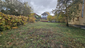 POZEMOK - POPROČ