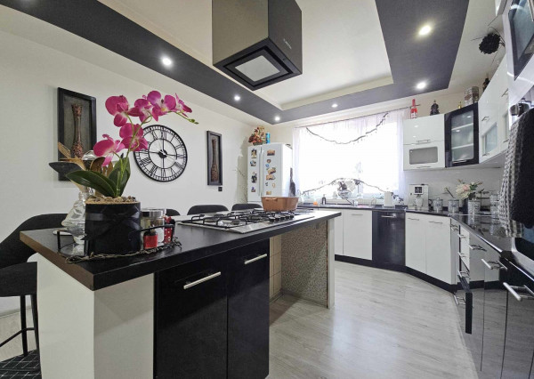 4-IZBOVÝ RODINNÝ DOM / TREBIŠOV