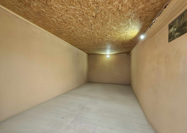 MOLDAVA NAD BODVOU - GARÁŽ