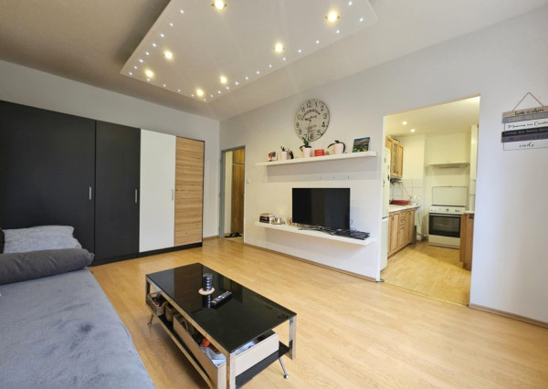 1 - IZBOVÝ BYT KOŠICE - ŠACA / ŽELEZIARENSKÁ