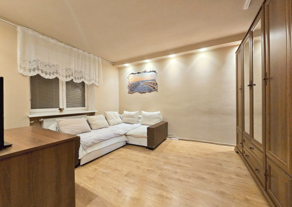 1 - IZBOVÝ BYT KOŠICE - STARÉ MESTO / JESENNÁ