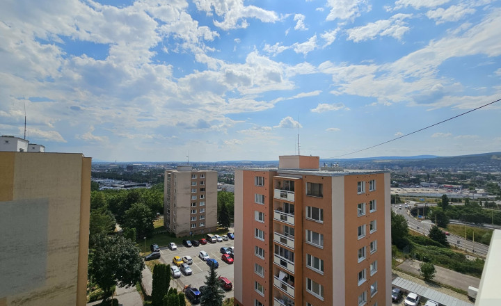2 - IZBOVÝ BYT KOŠICE - FURČA / REZERVOVANÉ - fotografia 11