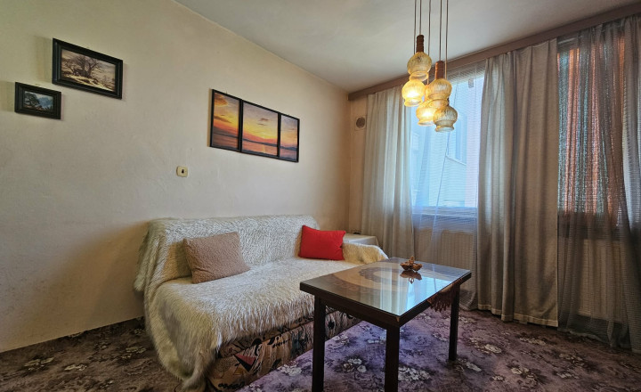 GARSÓNKA HUMENNÉ - TŘEBÍČSKA - fotografia 1