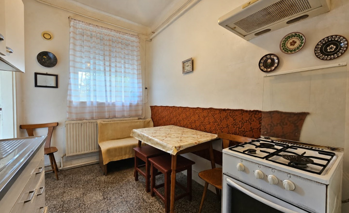 3-IZBOVÝ RODINNÝ DOM / LÉH, MAĎARSKO - fotografia 8