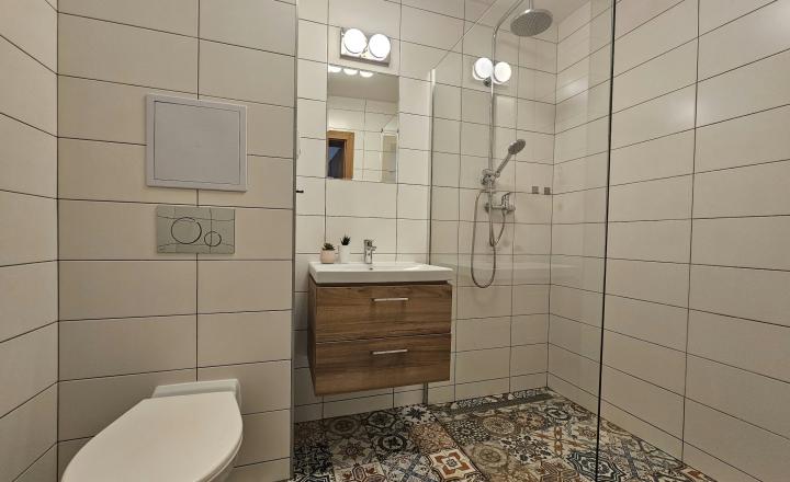 2-IZBOVÝ BYT S VÝHĽADOM NA BARDEJOV - fotografia 5