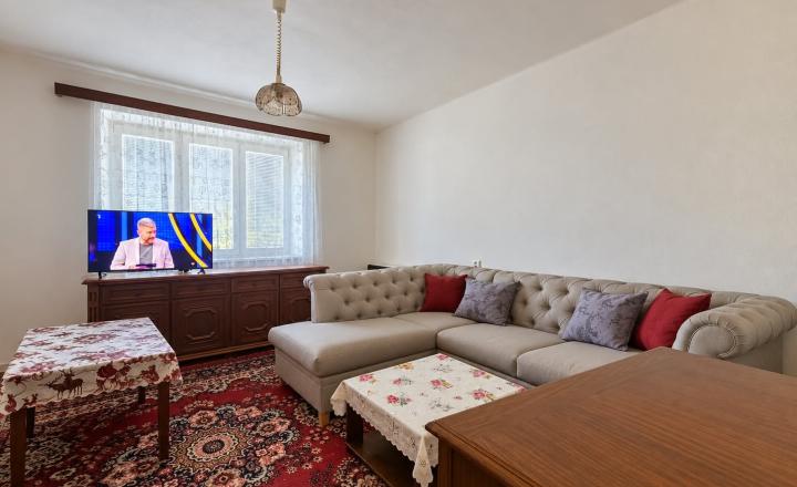 2- IZBOVÝ DOM POPROČ - fotografia 7